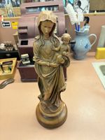 Marienfigur mit Kind geschnitzte Holzstatue