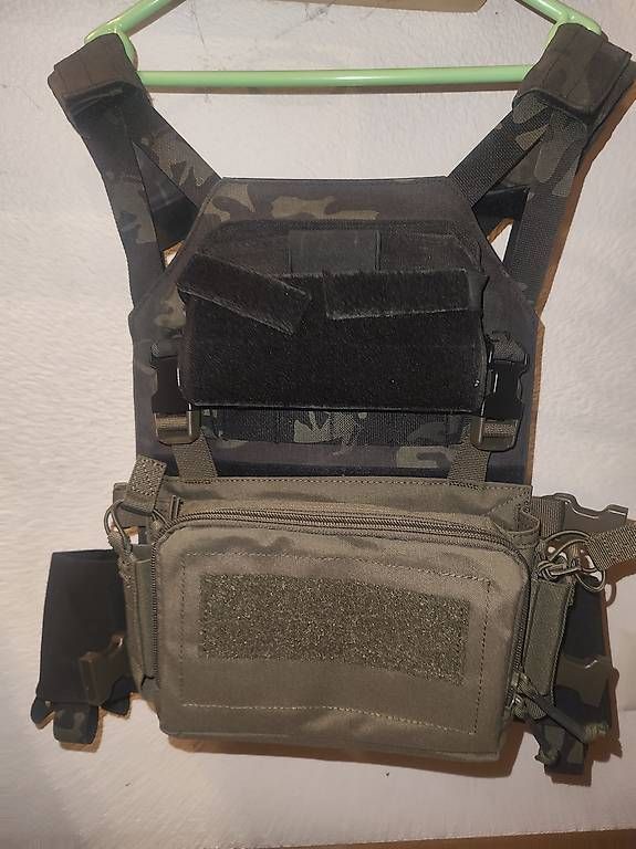 Uniformi: AMP Slick Plate Carrier /Plattenträger – Usato da Eyholz venduto da sgt_banjo
