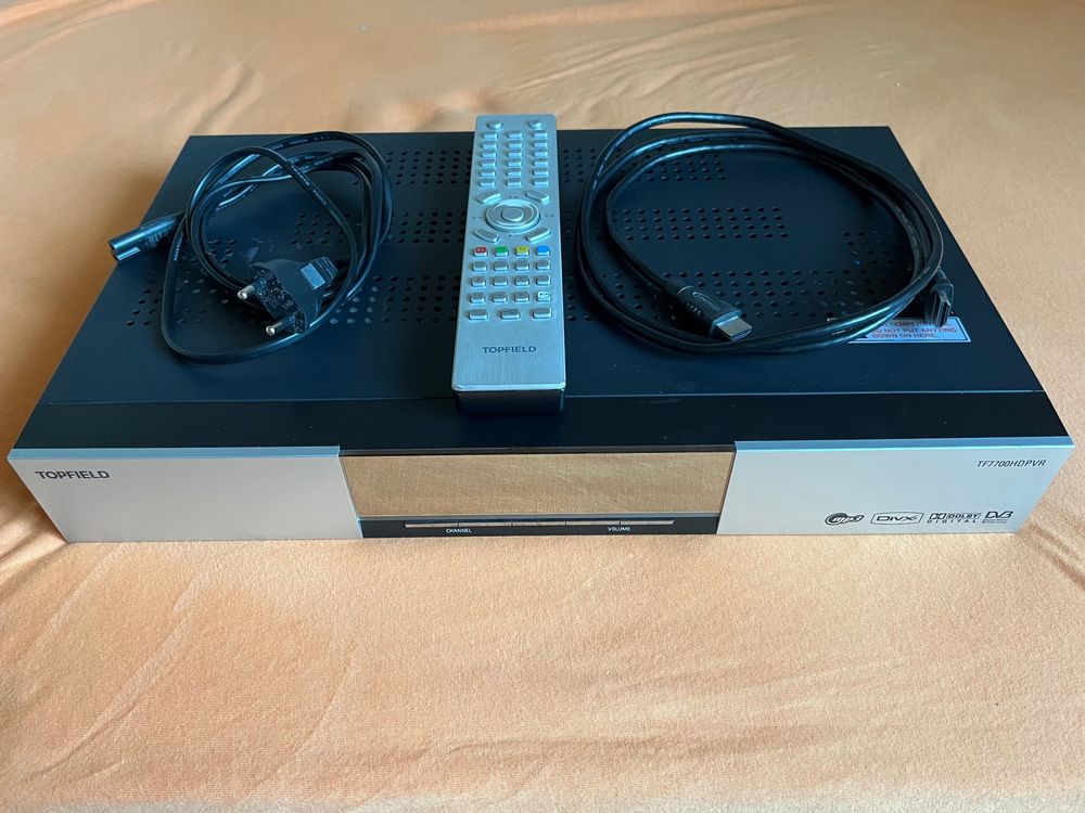Topfield HDTVSatellitenReceiver TF 7700 HD PVR Kaufen auf Ricardo