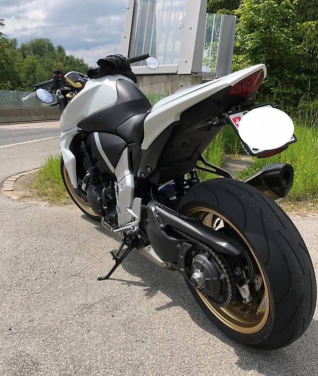 Strada: Honda CB1000RA – Usato da Horgen venduto da 11sh 2