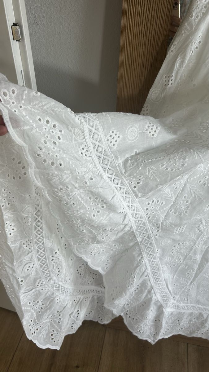 Vestiti: Robe blanche brodée été – Nuovo (secondo la descrizione) da Arzier-Le Muids venduto da kaczuszka 4