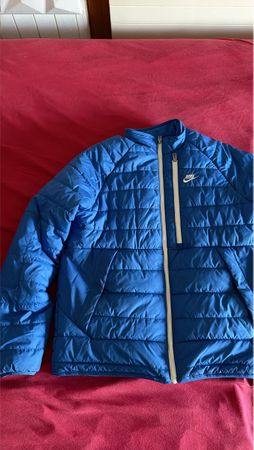 Nike Steppjacke blau Reissverschluss neuwertig