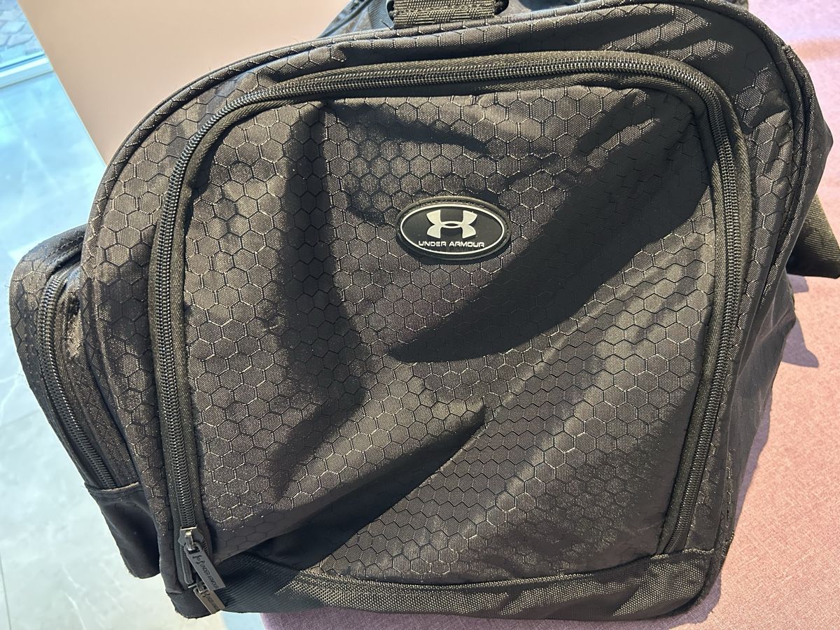 Under Armour Borse: XXL Under Armour Reisetasche – Usato da Heiligkreuz (Mels) venduto da Oldtimerfan03 1