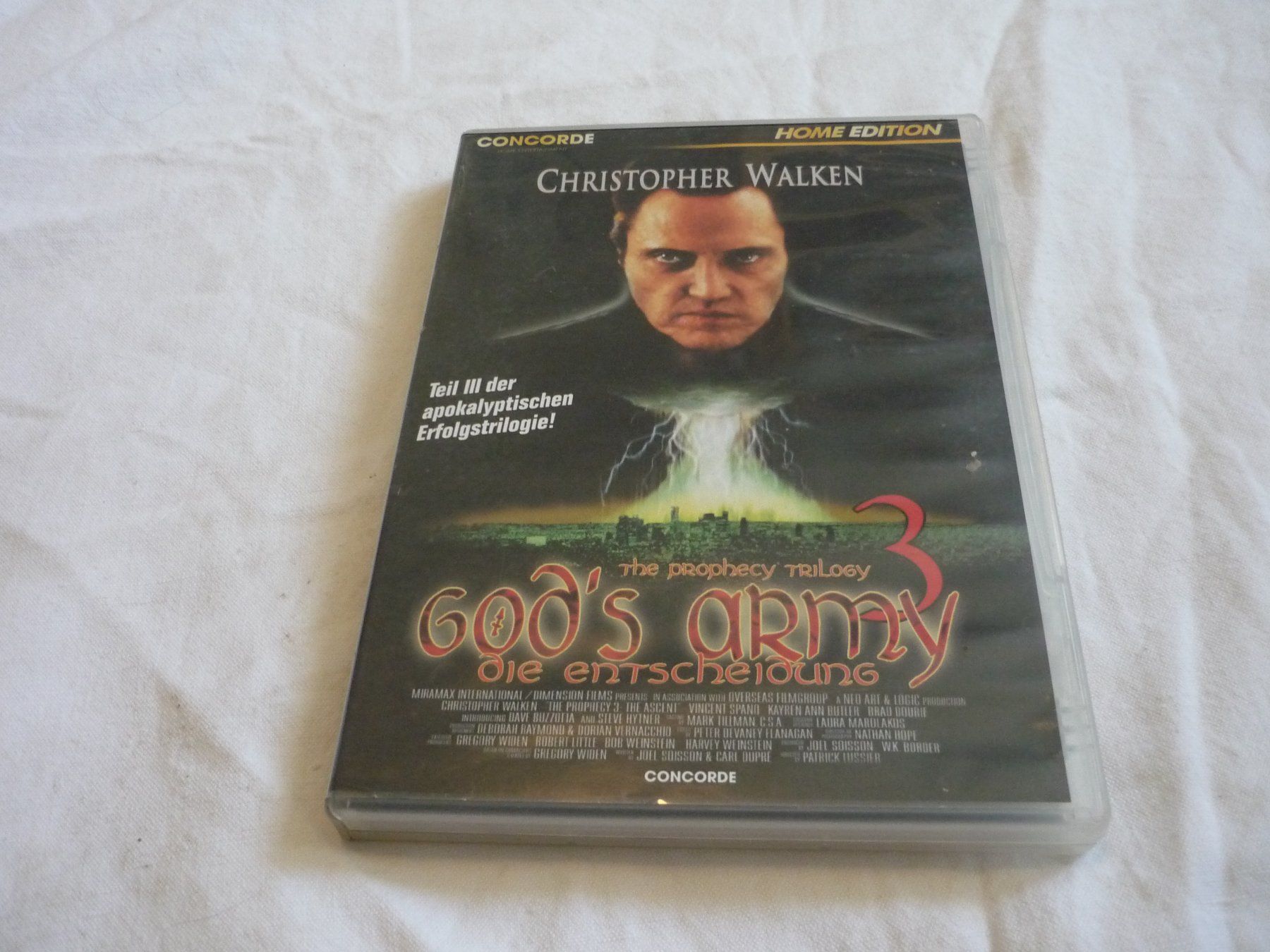 Tutti i DVDs: DVD Rar Horror - Gods Army 3 – Usato da Beringen venduto da Flatretriever