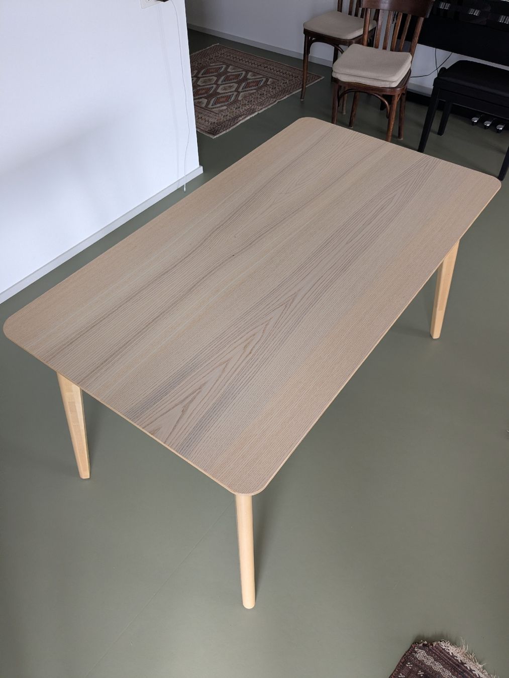 Tavoli: Ikea Tisch LISABO – Usato da Zürich venduto da dna_forscher 1