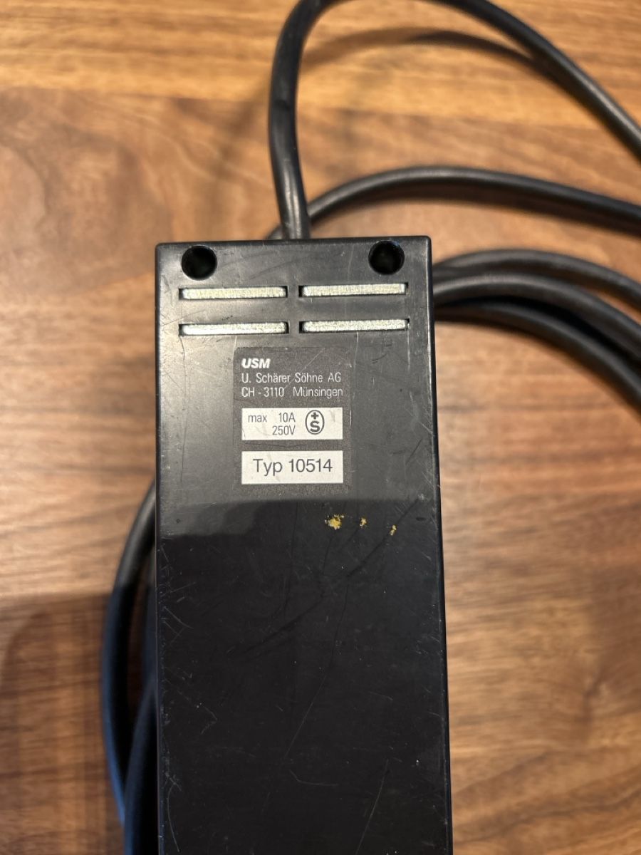 Stromzufuhr: USM Steckerleiste Typ 10514 mit Kabel – Gebraucht aus Seengen von Bibibalou 2
