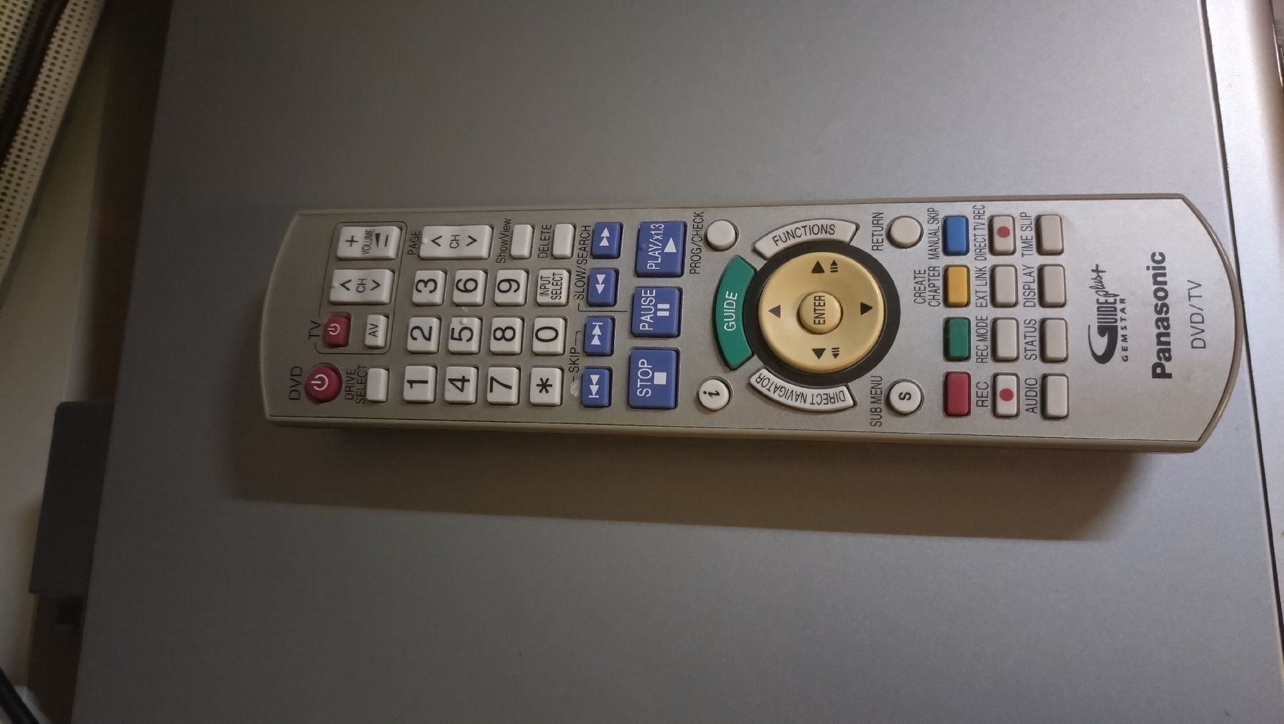 Panasonic Aufnahmegeräte: Panasonic DMR-EH55 DVD-R HDD 160Go + Remote - Working – Gebraucht aus Farvagny-le-Grand von LaCaverne 6