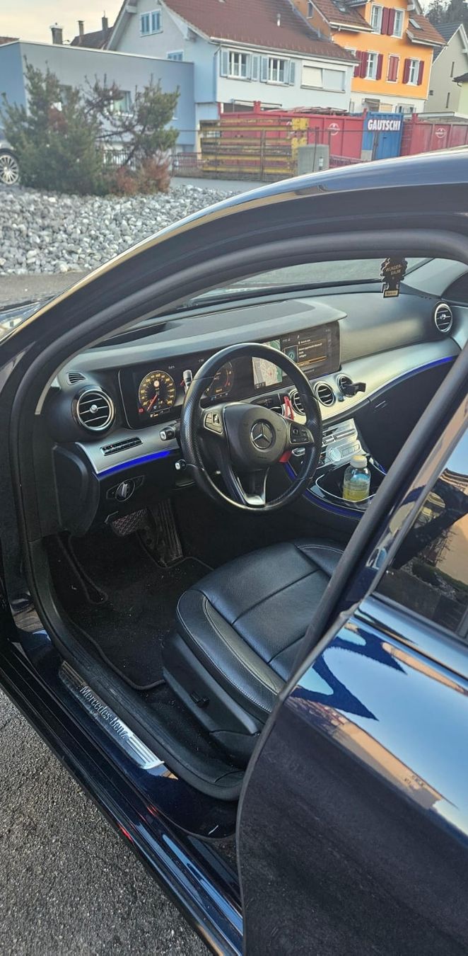 Mercedes-Benz Automobili: Mercedes-Benz e220d Avantgarde – Usato da St. Margrethen SG venduto da sem_b6s2 2