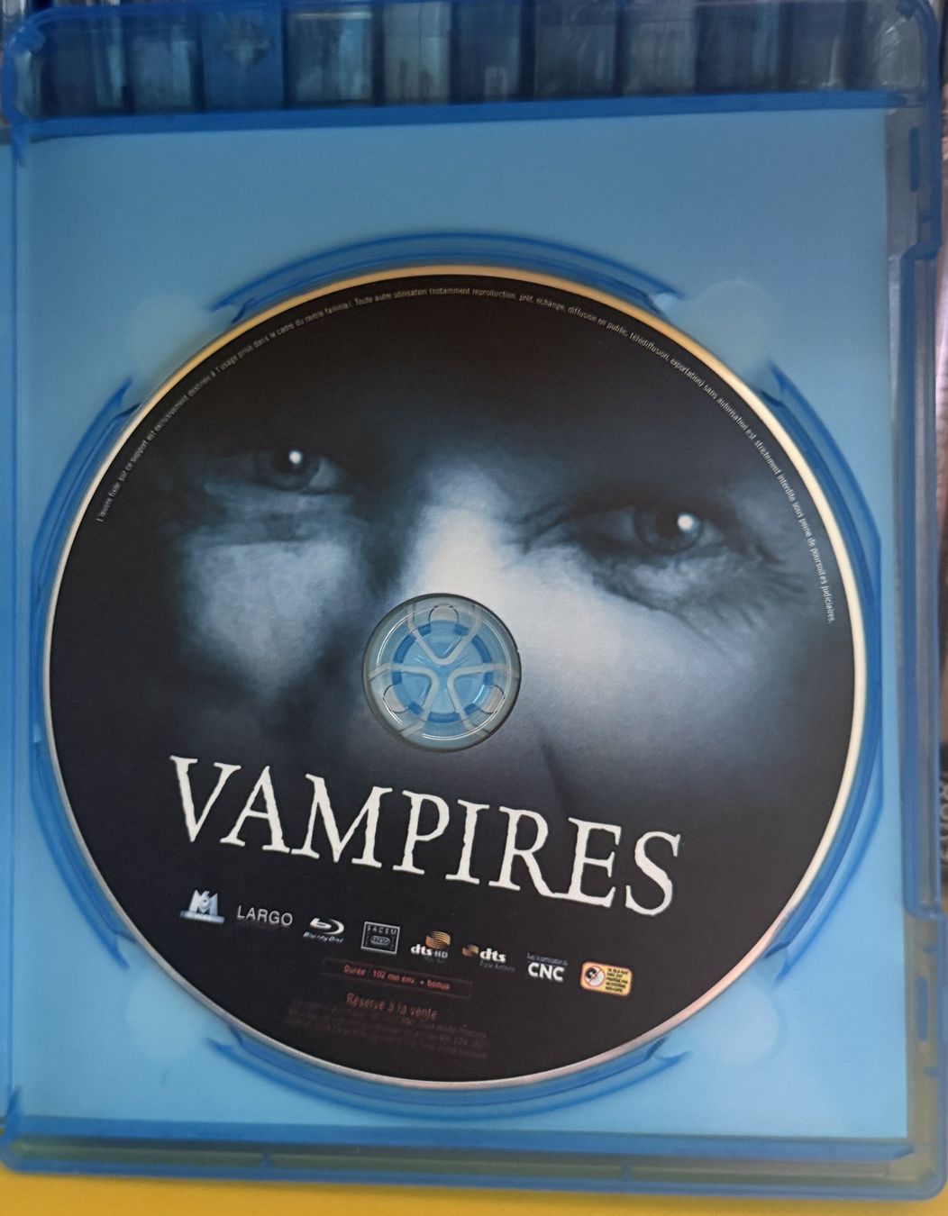 Tutti i DVDs: Blu-ray Vampires (1998) – Usato da Semsales venduto da __Florian__ 3