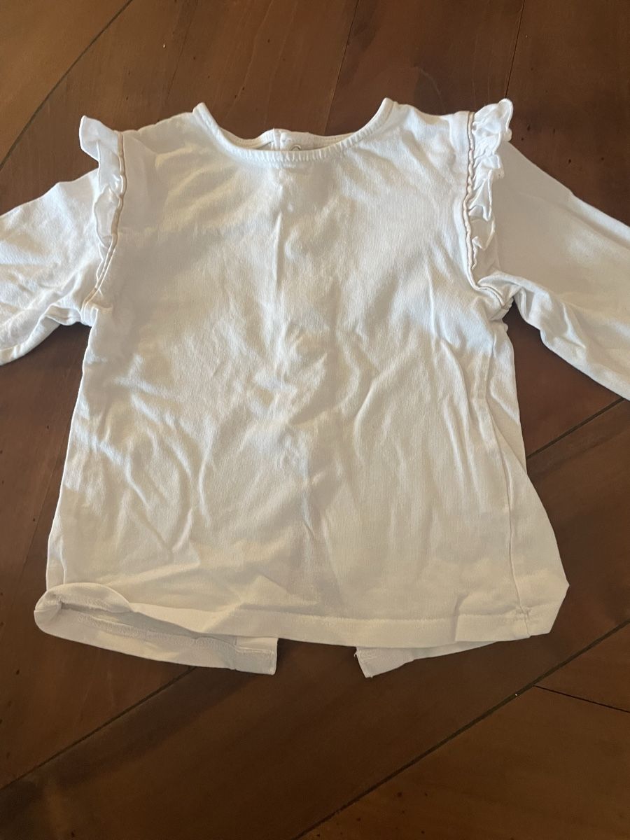 Blusen, T-Shirts & Tops: Gr. 74 3-set t-shirt – Gebraucht aus Wädenswil von flo8820 3