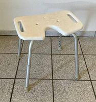 Sgabello per doccia
