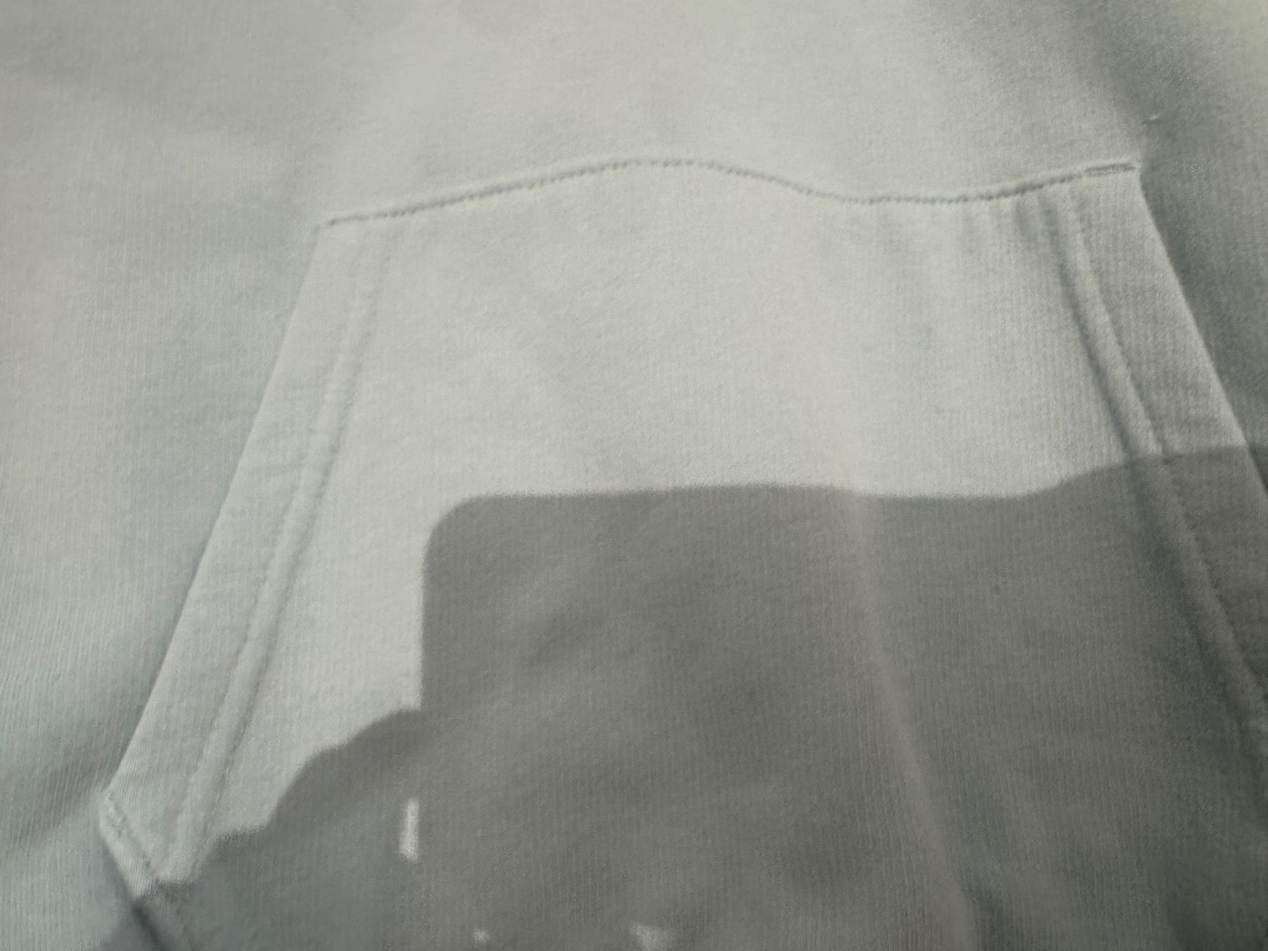 Maglioni & Felpe: Lacoste schöner Kapuzenpulli, 14J 164 – Usato da Klingnau venduto da Markus14 1