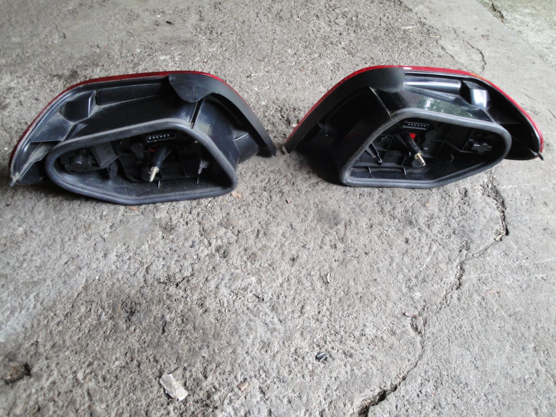 Citroën Tutti pezzi di ricambio auto: Citroen Xsara Heckleuchten – Usato da Belp venduto da Detailfreak 1