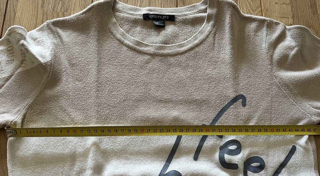 Pullover & Sweatshirts: Pullover – Gebraucht aus Kriessern von c_n1 2