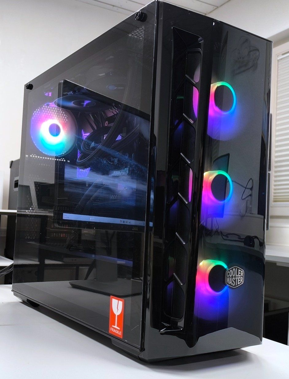 Asus PC: GAMING  Computer mit 2x 27 Zoll Monitore – Usato da Wald ZH venduto da 89kingle