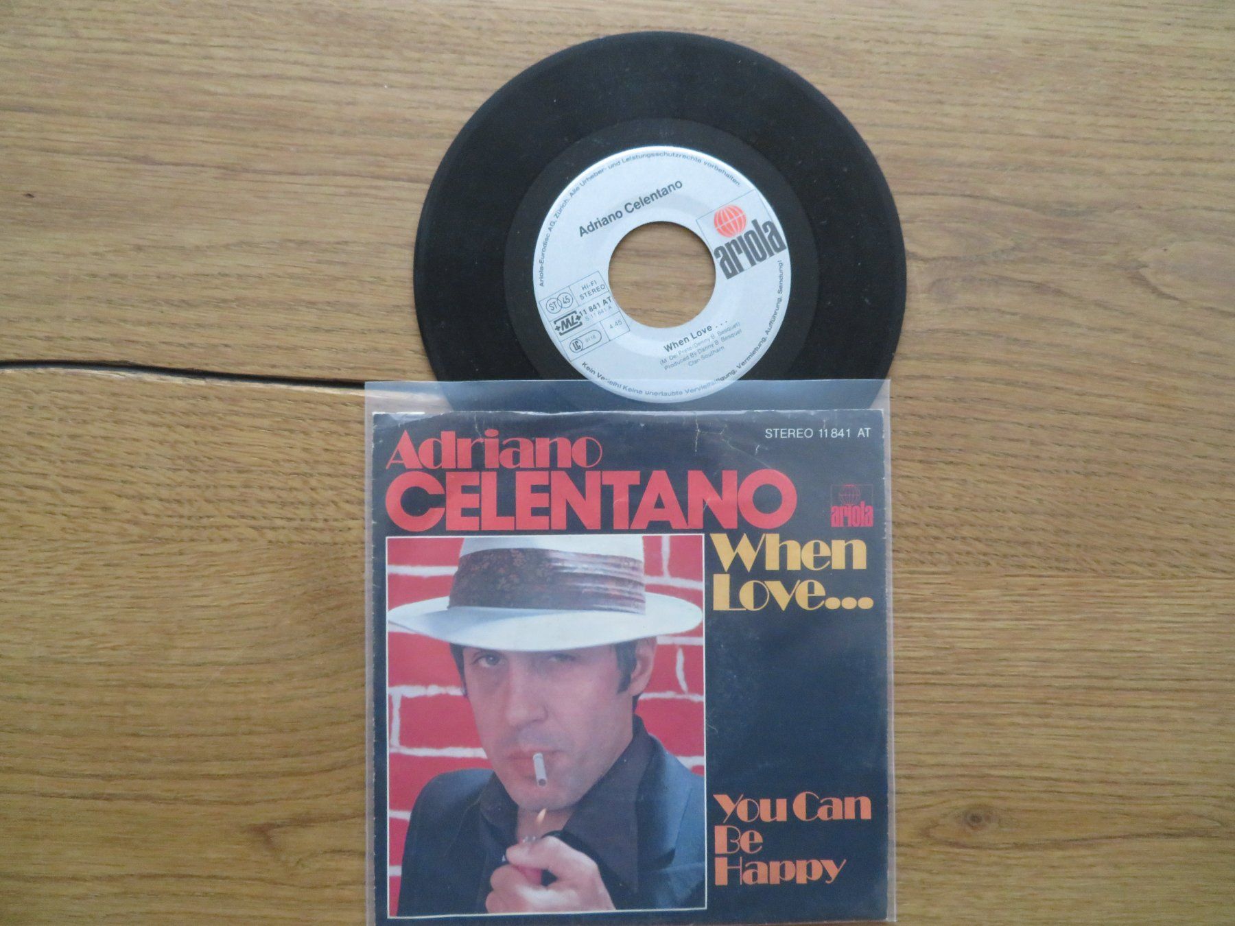 Dischi in vinile: Celentano When Love 7" Single Schallplatte Vinyl – Nuovo (secondo la descrizione) da Zürich venduto da max_cp5f