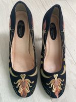 Unique Elegant Embroidered Heels, SX Collection, Size 5.5