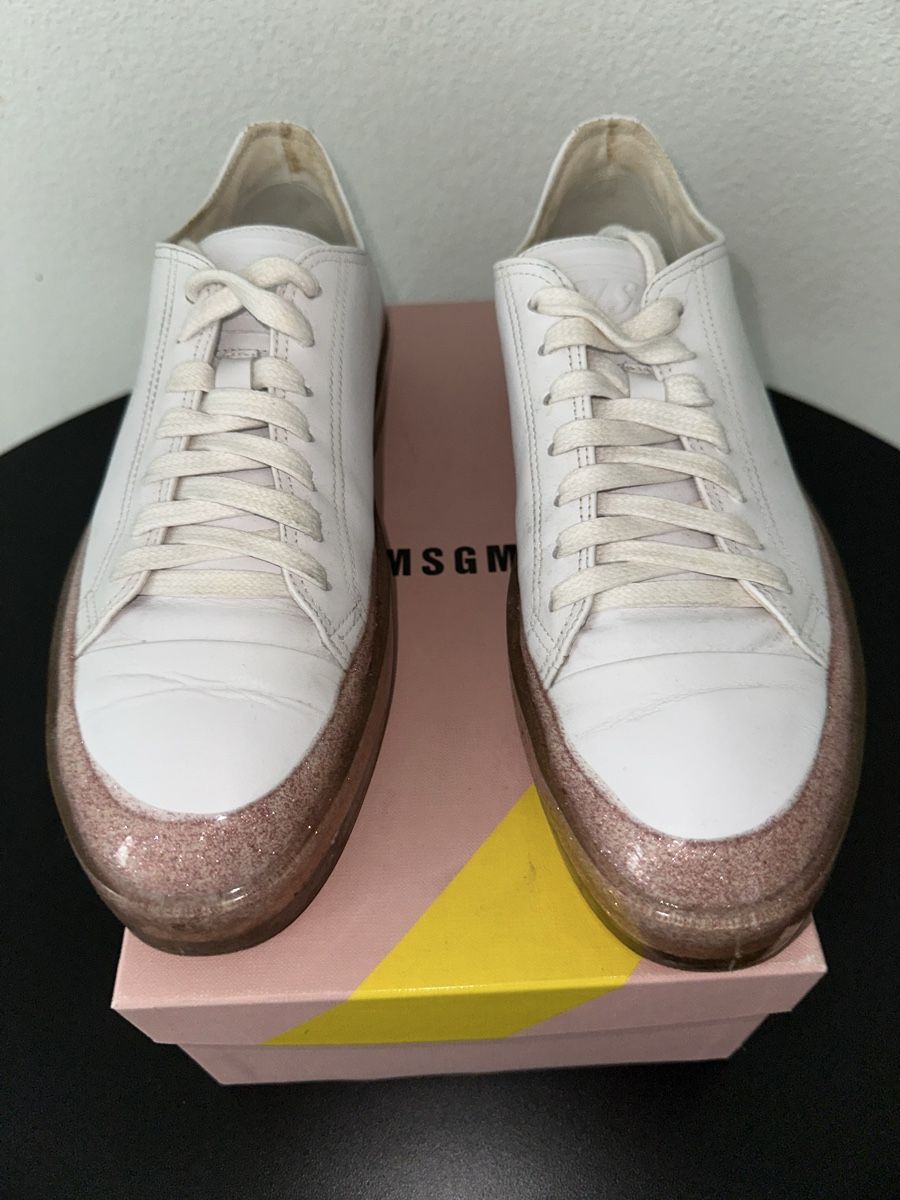 MSGM Scarpe da donna: MSGM Designer Floating Logo Print Sneakers in 39 – Usato da Zürich venduto da kiflicaodcokolade 1