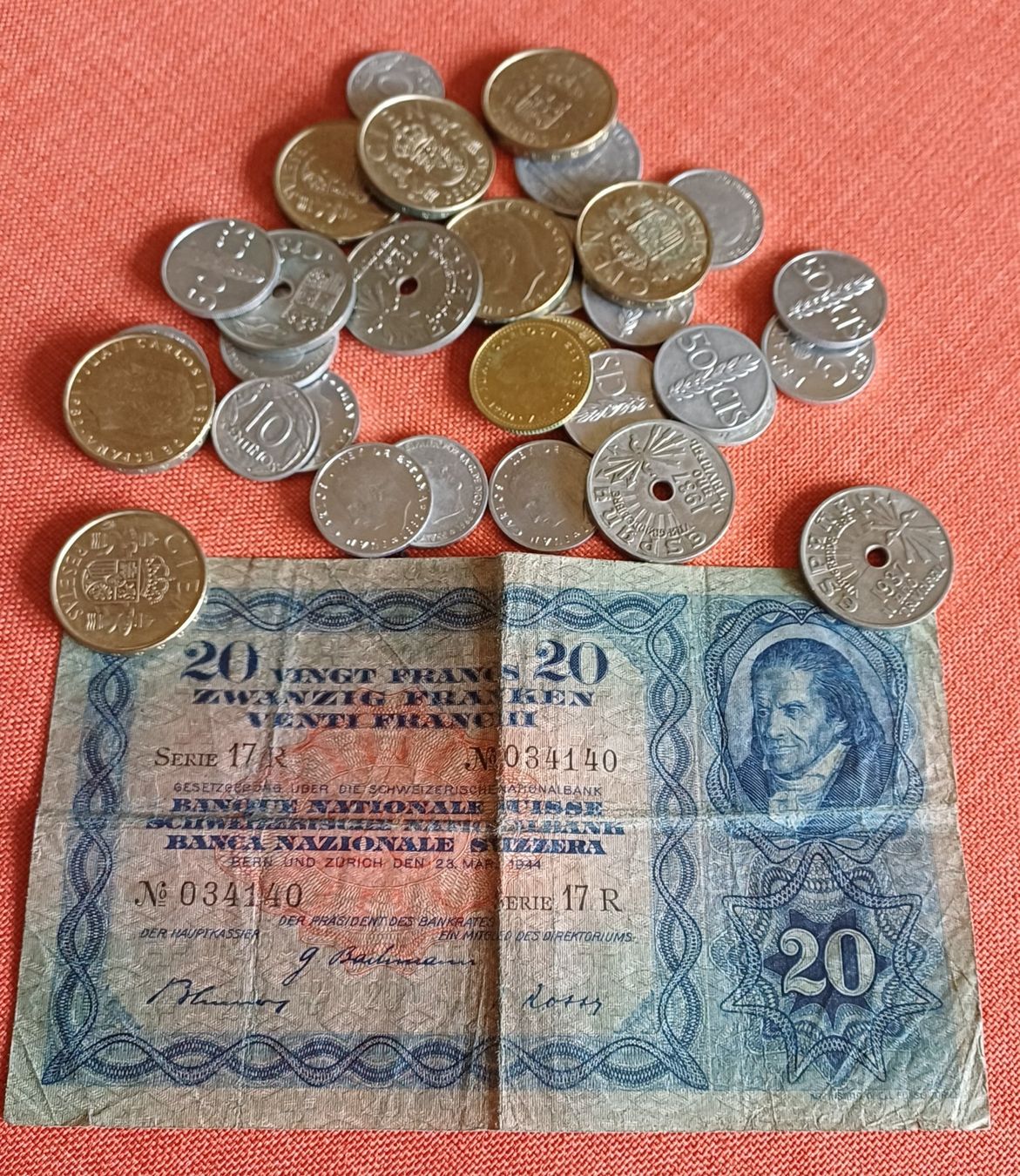 Banconote: 20 Franken & div. Münzen Spanien ab Fr.1.- – Usato da Rorschach venduto da Hansi1901