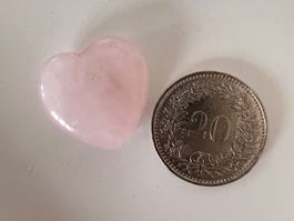 Petit coeur en quartz rose
