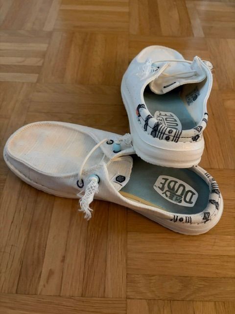 Scarpe da donna: Sommer - Schuhe, Schlüpfer "HEY DUDE" Gr. 40 – Nuovo (secondo la descrizione) da Walenstadt venduto da ricamul 2