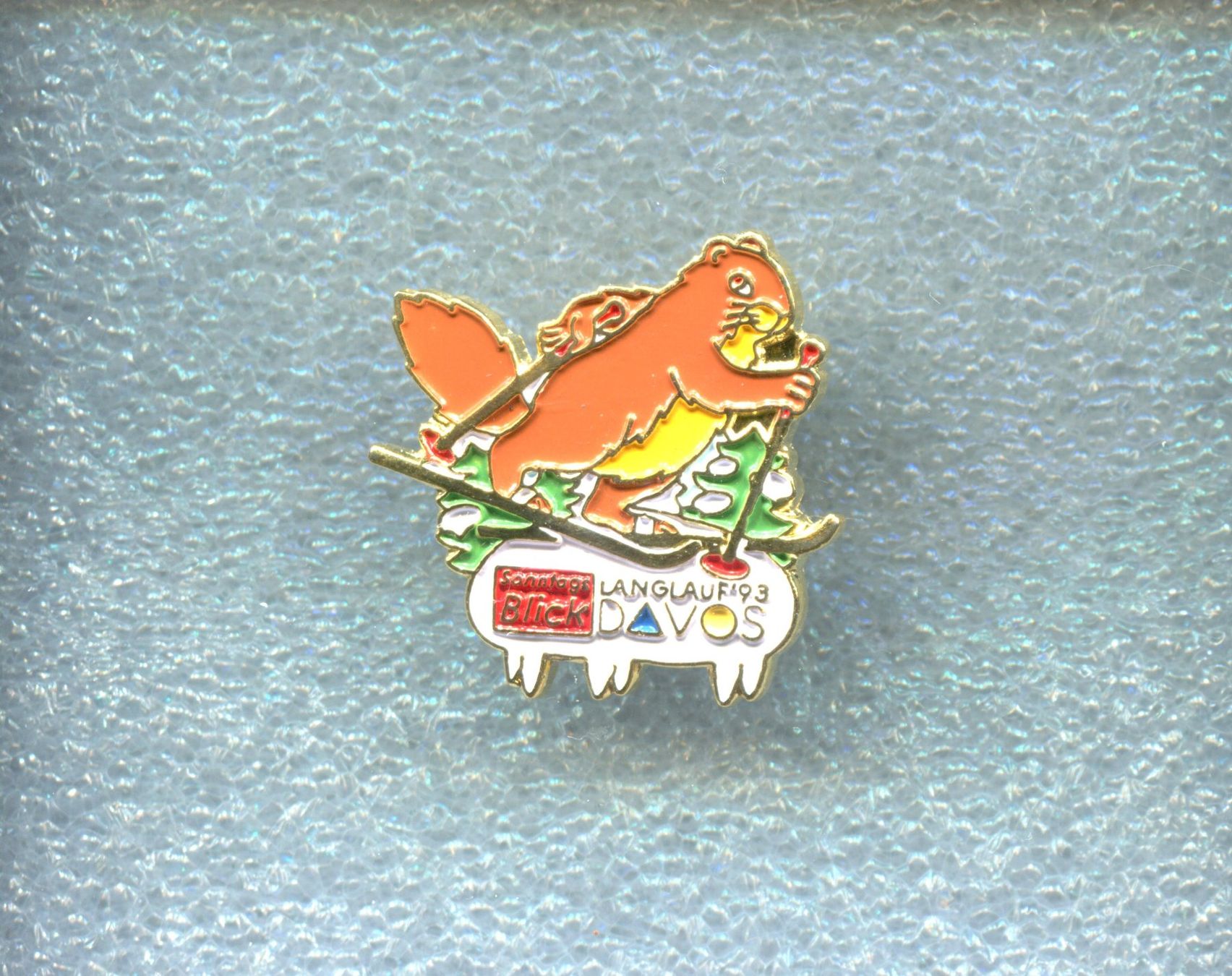 Placchette & Badge: Sonntags Blick  DAVOS  Langlauf '93 – Usato da Winterthur venduto da Sammleroase