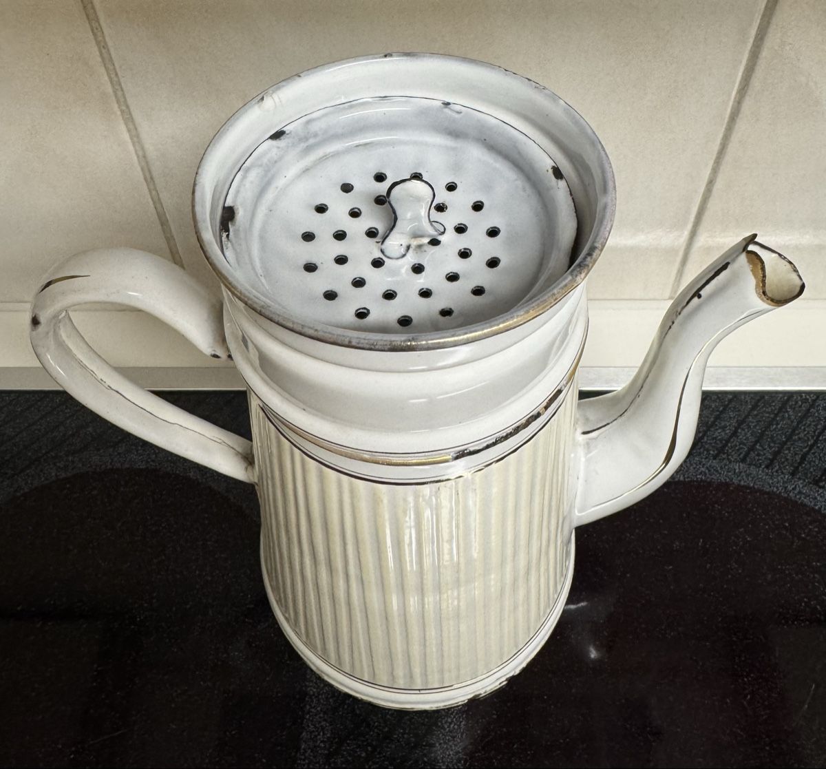 Teiere: Sehr originelle Emaille(-Tee/-Kaffee)-Kanne – Usato da Chur venduto da Lilo_Pulver 6