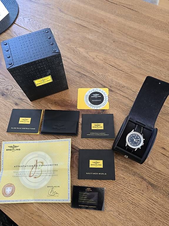 Orologi: Breitling Navitimer World A24322 – Usato da Ittigen venduto da igo_ygk9
