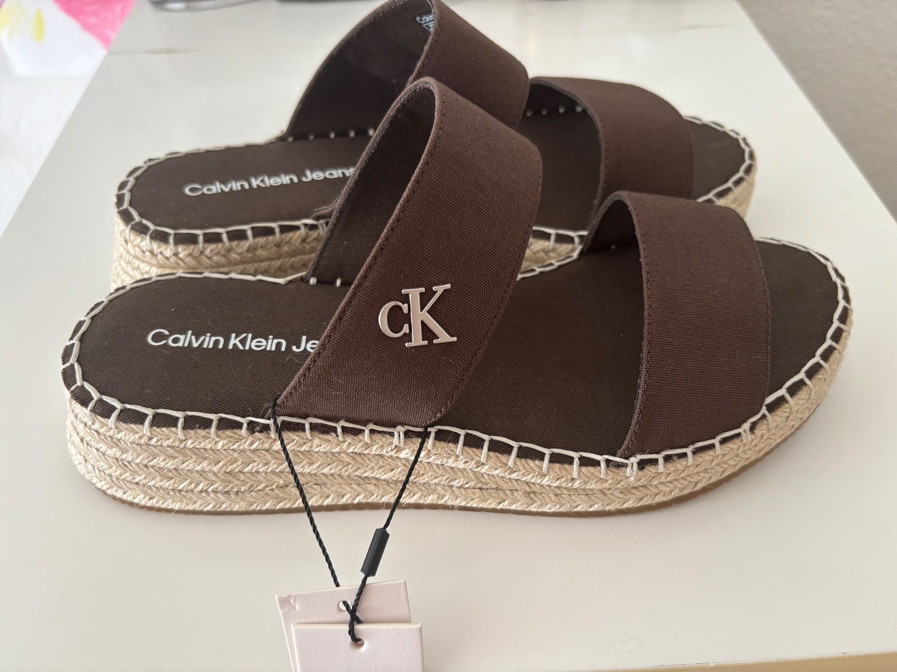 Calvin Klein Scarpe da donna: Calv1n Kle1n sandalen neu – Usato da Dietikon venduto da ave1995