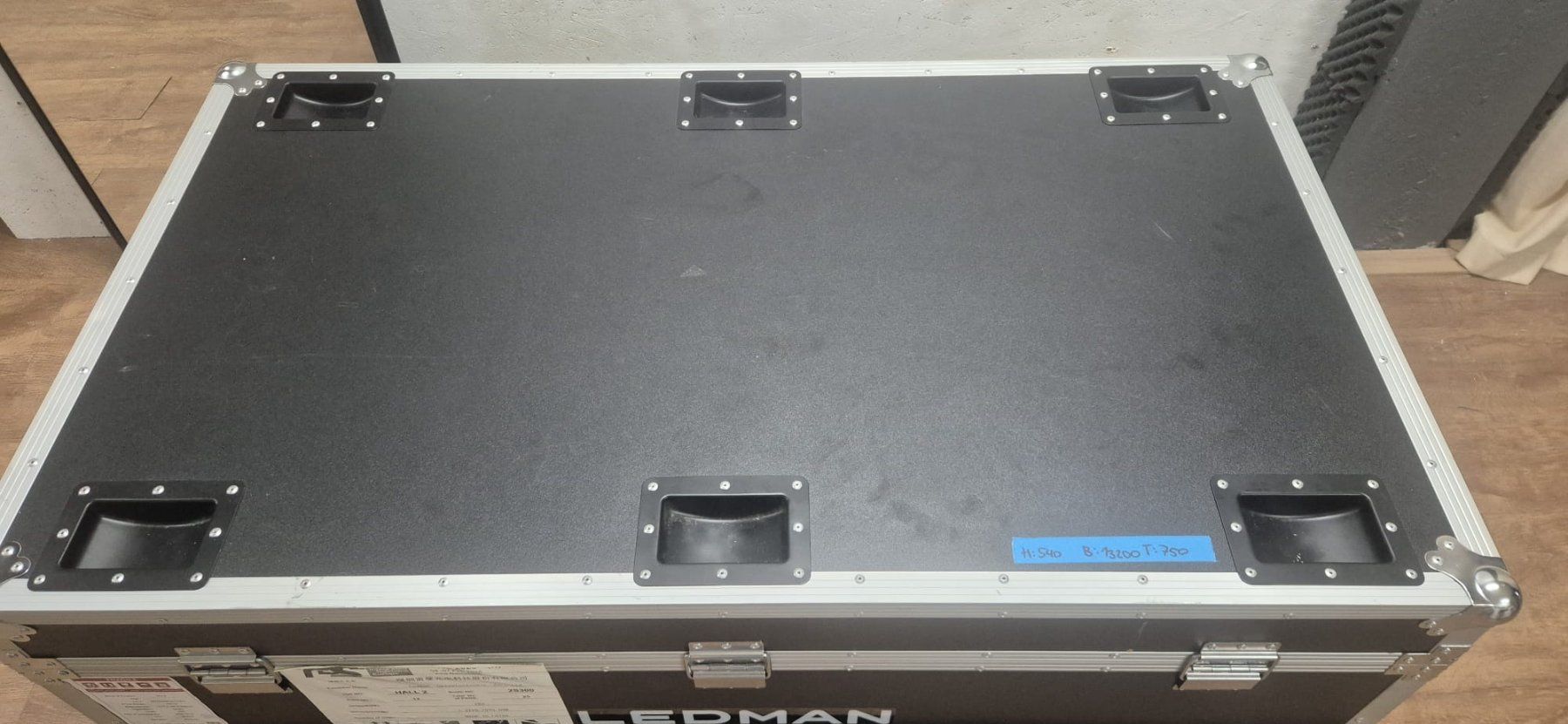 Valigie: Flightcase auf Rollen - Gebraucht – Usato da Luzern venduto da gvard 1