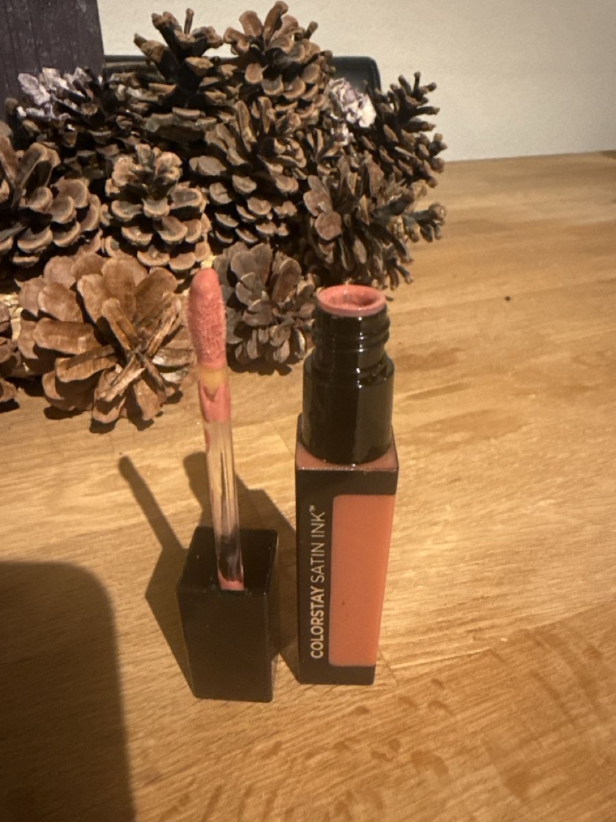 Make-up: Lipgloss von Revlon – Usato da Meilen venduto da zap_8gx2