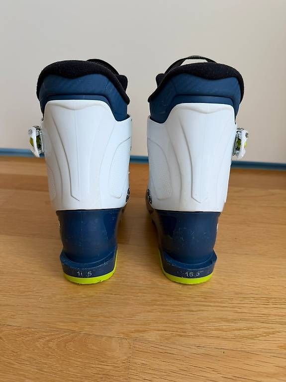 Nordica Schuhe für Jungen: Kinderskischuh von Nordica, Gr. 16.5 – Gebraucht aus Kriens von Rina456 2