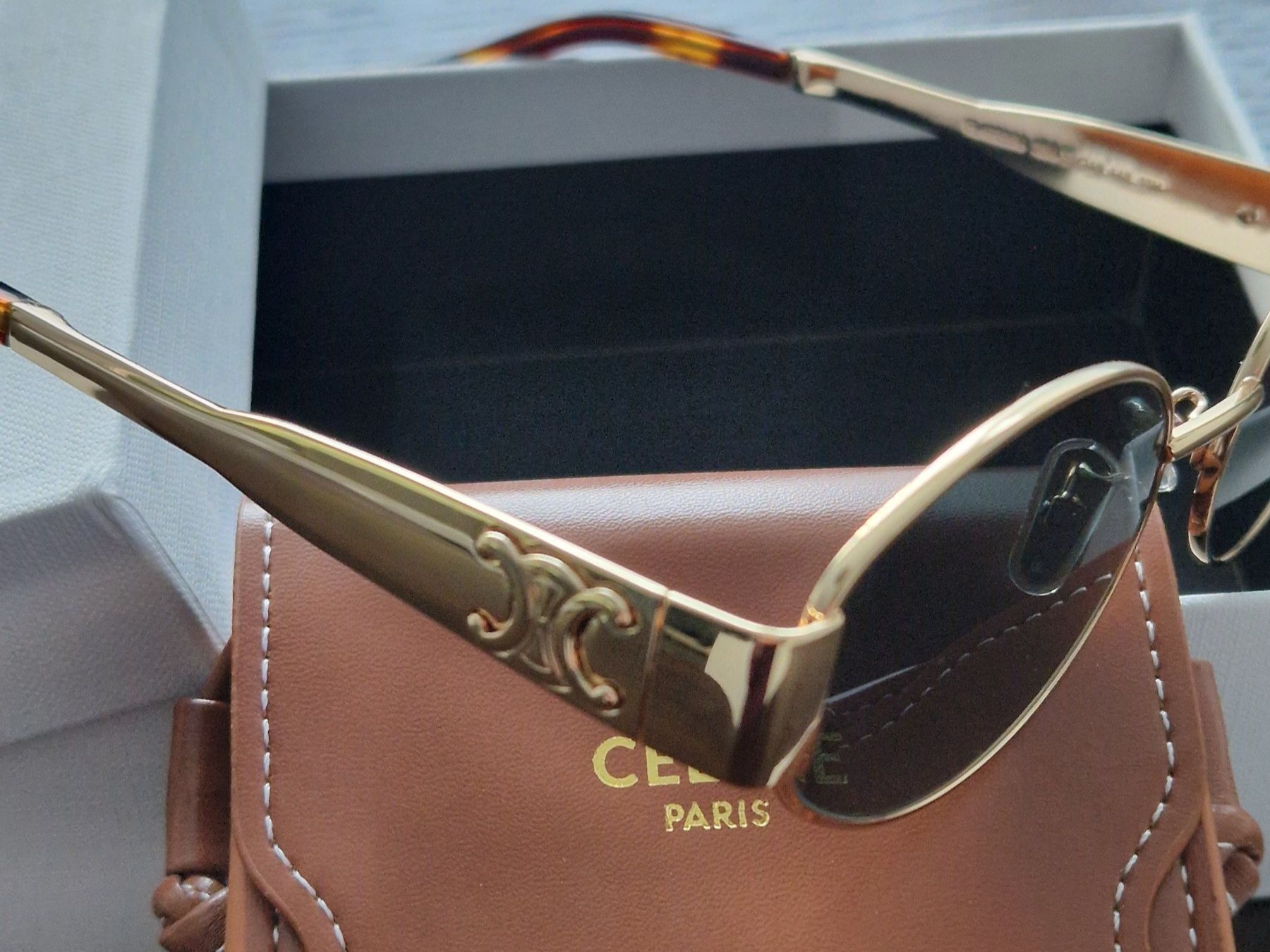 Celine Occhiali & Lenti: Celine Triomphe 01 Gold neu – Nuovo e nell'imballaggio originale da Bad Ragaz venduto da Coma.67 1