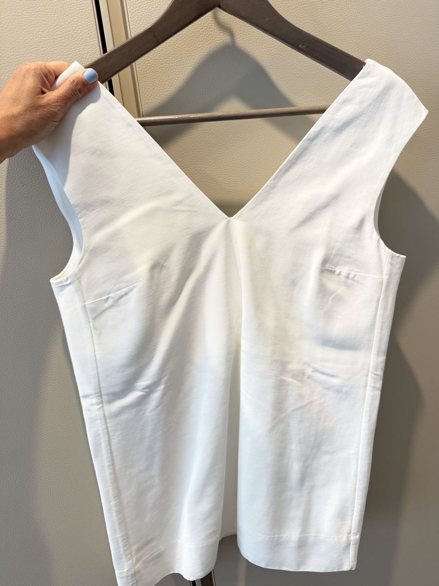 Cos Camicette: COS White Sleeveless Top - Summer Essential! – Usato da Herrliberg venduto da Tubalp