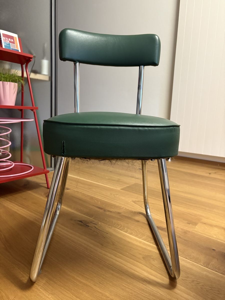 Tische: Vintage bauhaus Kaffeetisch + 2 Stühle – Gebraucht aus Rheinfelden von ger_8zjb 3