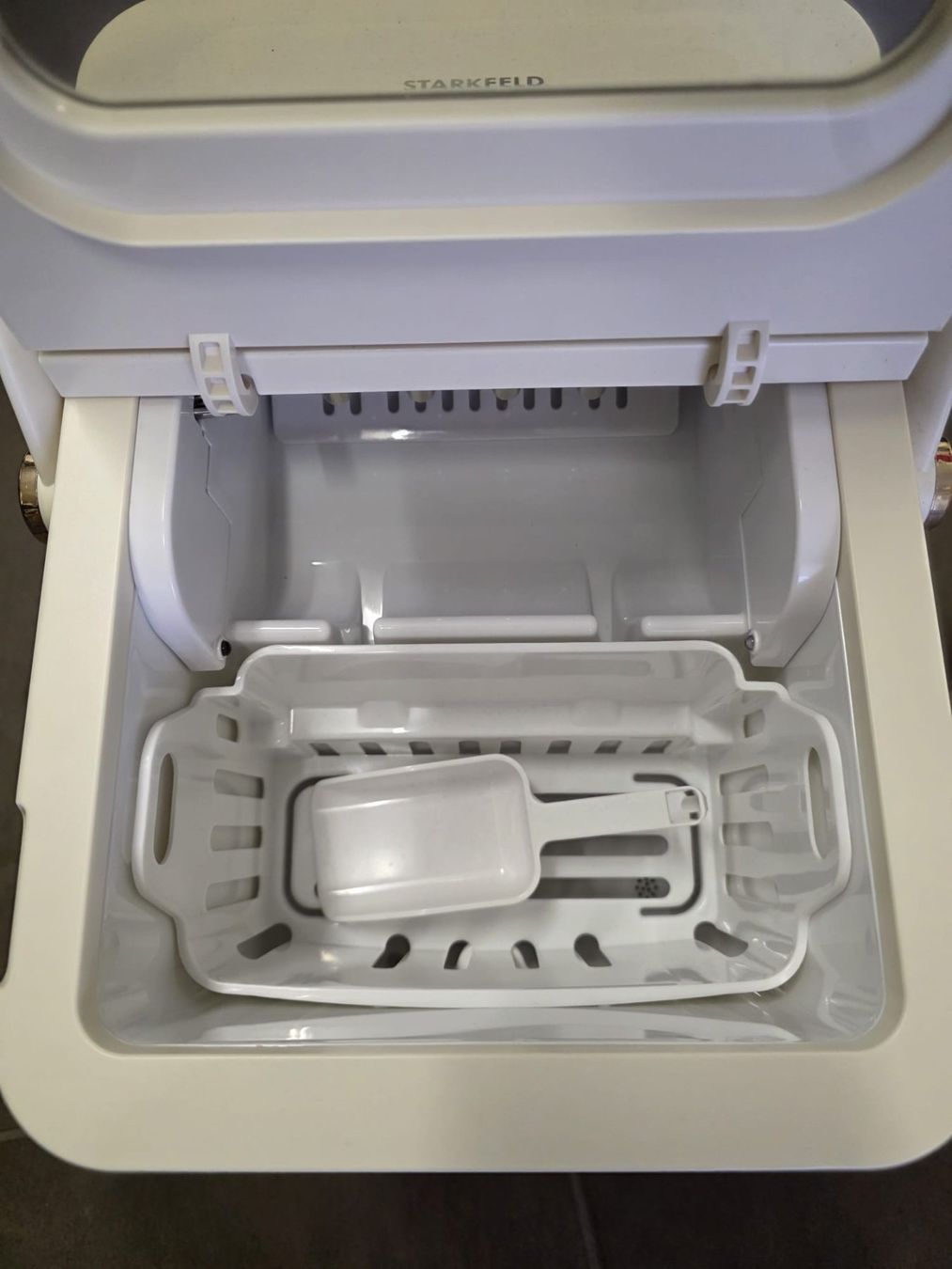 Elettrodomestici da cucina: STARKFELD Eiswürfelmaschine / Ice Maker, Modell SH-01 – Usato da Bennwil venduto da fawag 1
