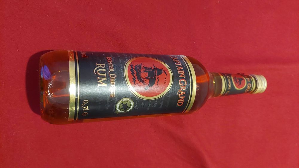 Captain Grand Rum 54 % (Neu (gemäss Beschreibung)) in Zürich für CHF 8 ...