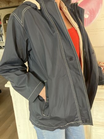 Walt Disney Jacke, Gr. 12A, Top Zustand, kaum getragen!