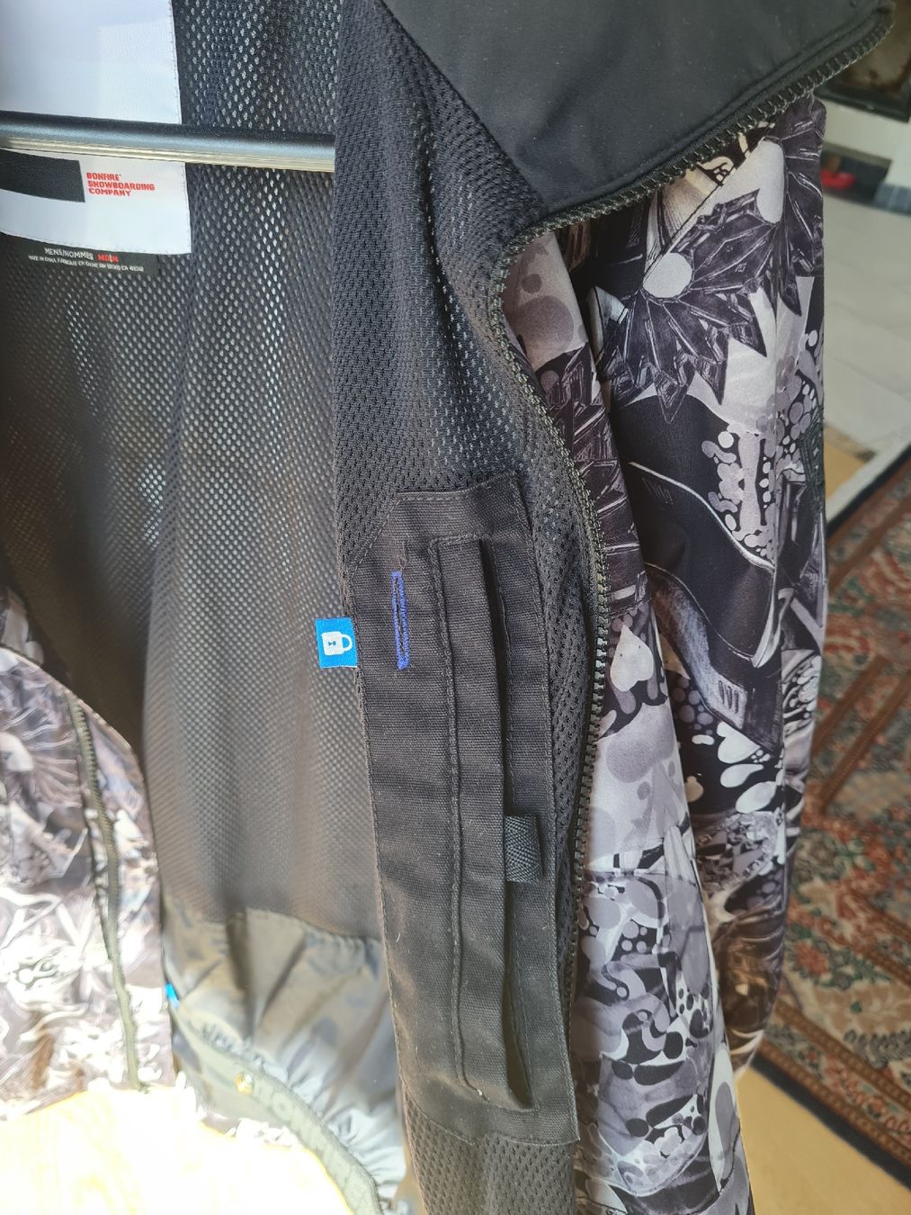 Jumpsuits: Combinaison de ski Bonfire / Skianzug Bonfire – Gebraucht aus Crans-Montana von eli_57z8 6