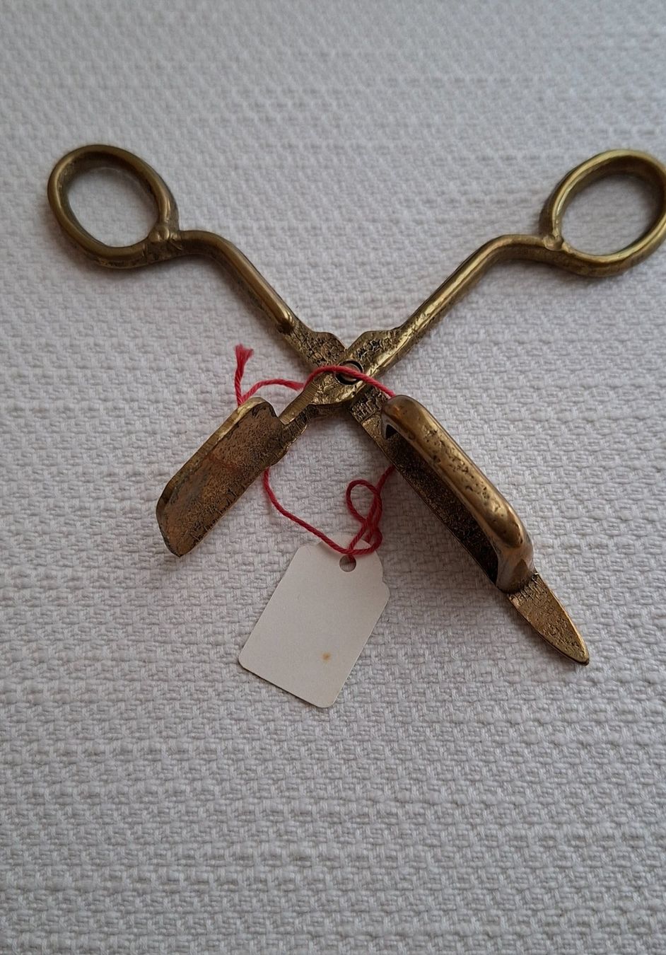 Tutti gli attrezzi: Kerzendochtschere mit Halter Messing ( 1 ) – Usato da Möhlin venduto da teddybaer8 4