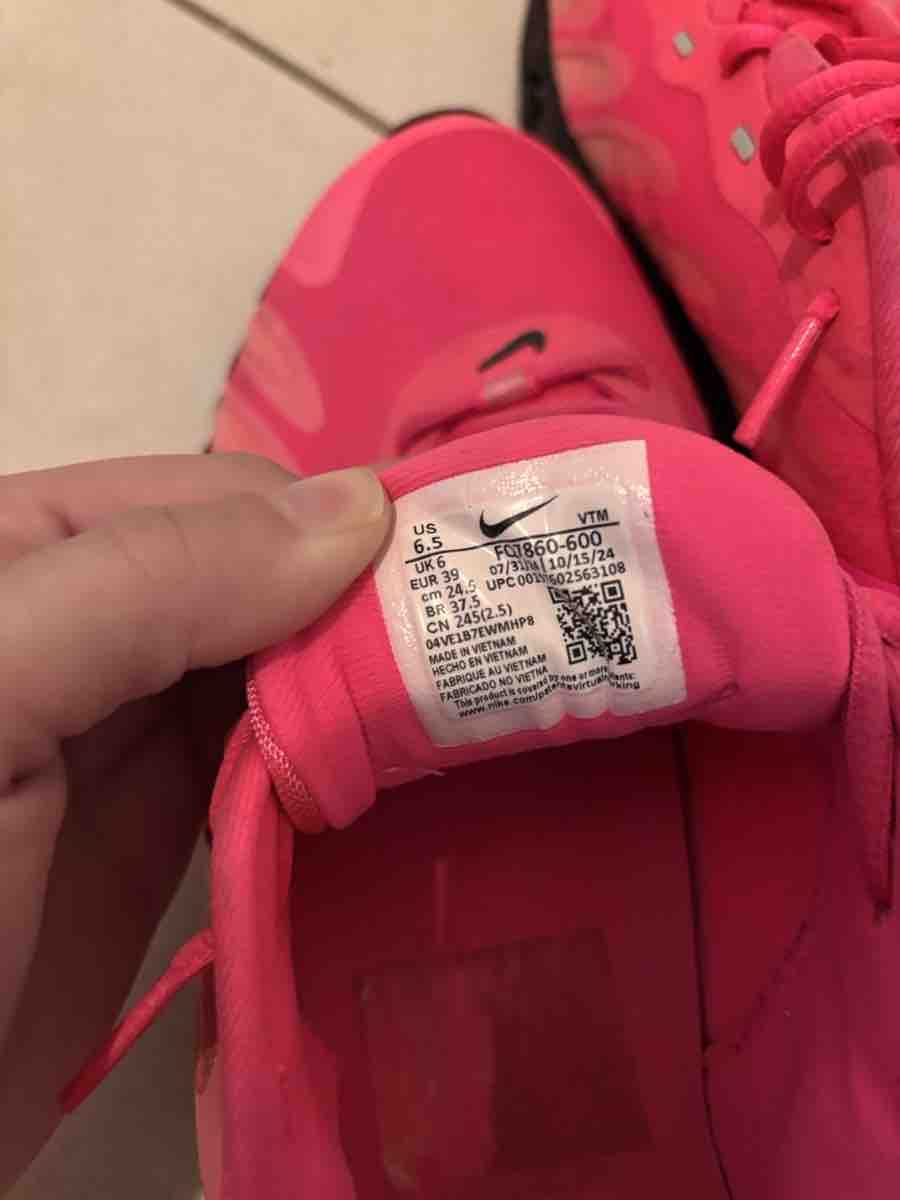 Nike Scarpe da uomo: Nike Air Max DN8 Hyper Pink taille 39 – Usato da Genève venduto da jae_n2pn 4