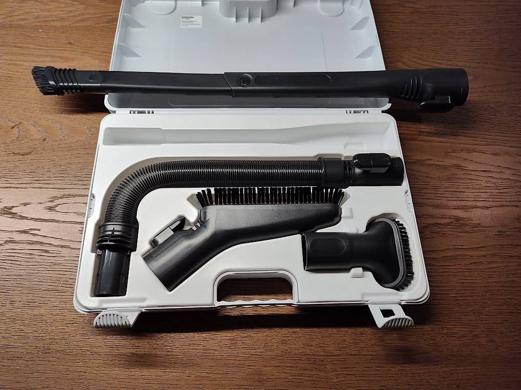 Aspirapolveri & Accessori: Samsung Jet Tool Kit Car – Usato da Bürglen TG venduto da robinflury 1