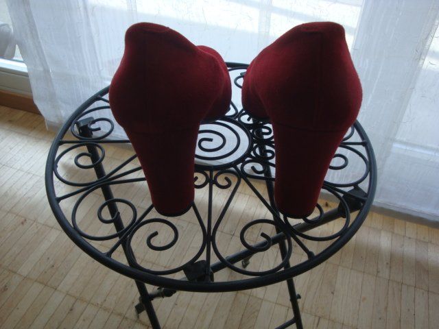Damenschuhe: roter Pumps – Gebraucht aus Thun von Ereli47 2