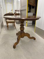 Runder Tisch Nussbaum massiv 110cm Durchmesser guter Zustand