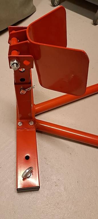 Stander: Motorradständer Vorderrad 15-20" – Usato da Aarau venduto da Kling213