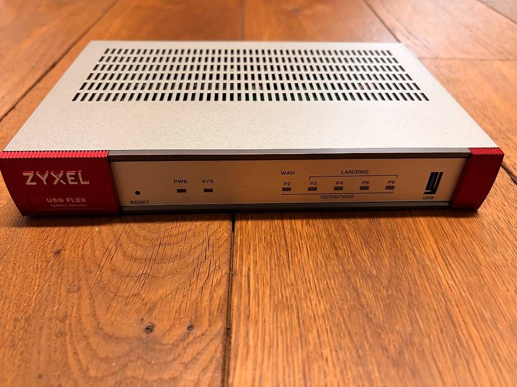 Zyxel Firewall: Firewall: Zyxel USG FLEX 50 – Usato da Ried b. Kerzers venduto da Snake115