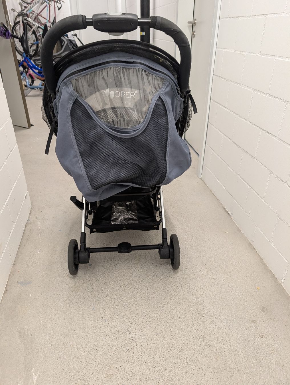Kinderwagen: Zooper stroller blue used – Defekt aus Zürich von lad_6j8s