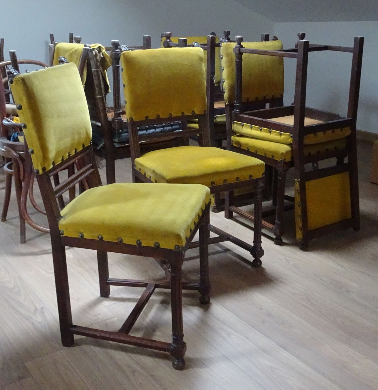 Stühle: Chaises Jaune – Gebraucht aus Chêne-Bourg von cyro2