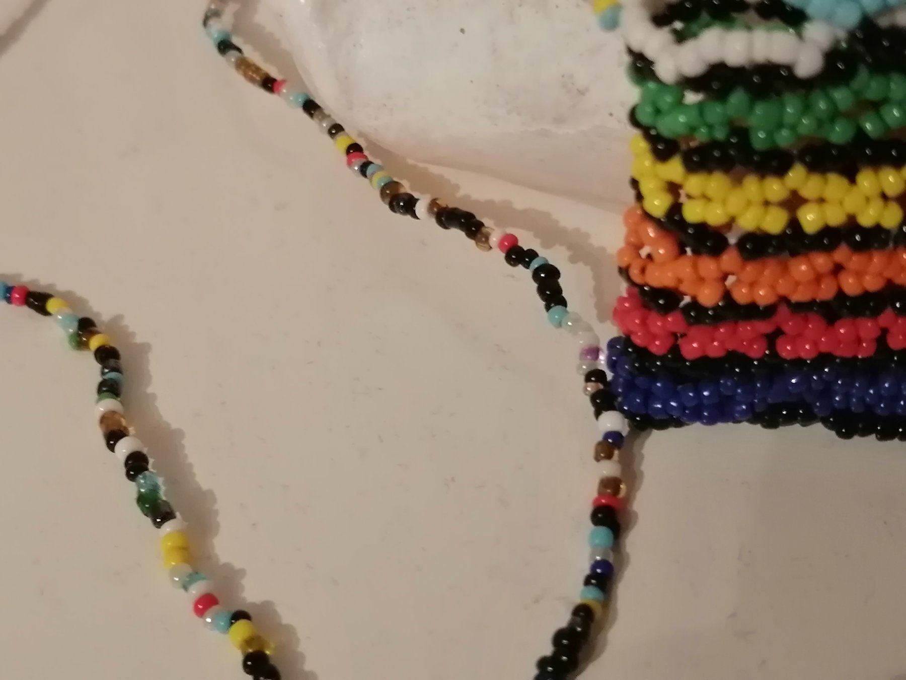 Catenine: Rocalliersperlen Kette mit Täschchen – Usato da Nunningen venduto da mochflo 5