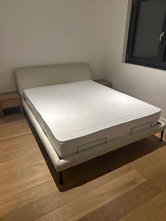 Letti: Lit et matelas Natuzzi – Usato da Bellevue venduto da Abinajm